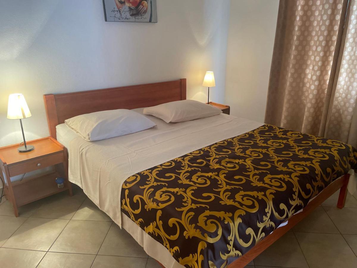 Apartments Iva Pakoštane Εξωτερικό φωτογραφία
