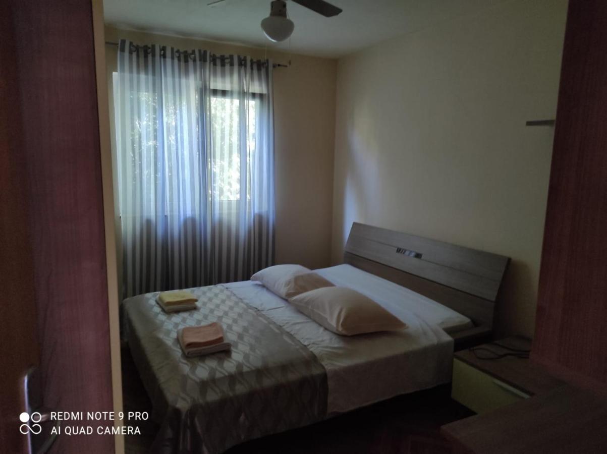 Apartments Iva Pakoštane Εξωτερικό φωτογραφία