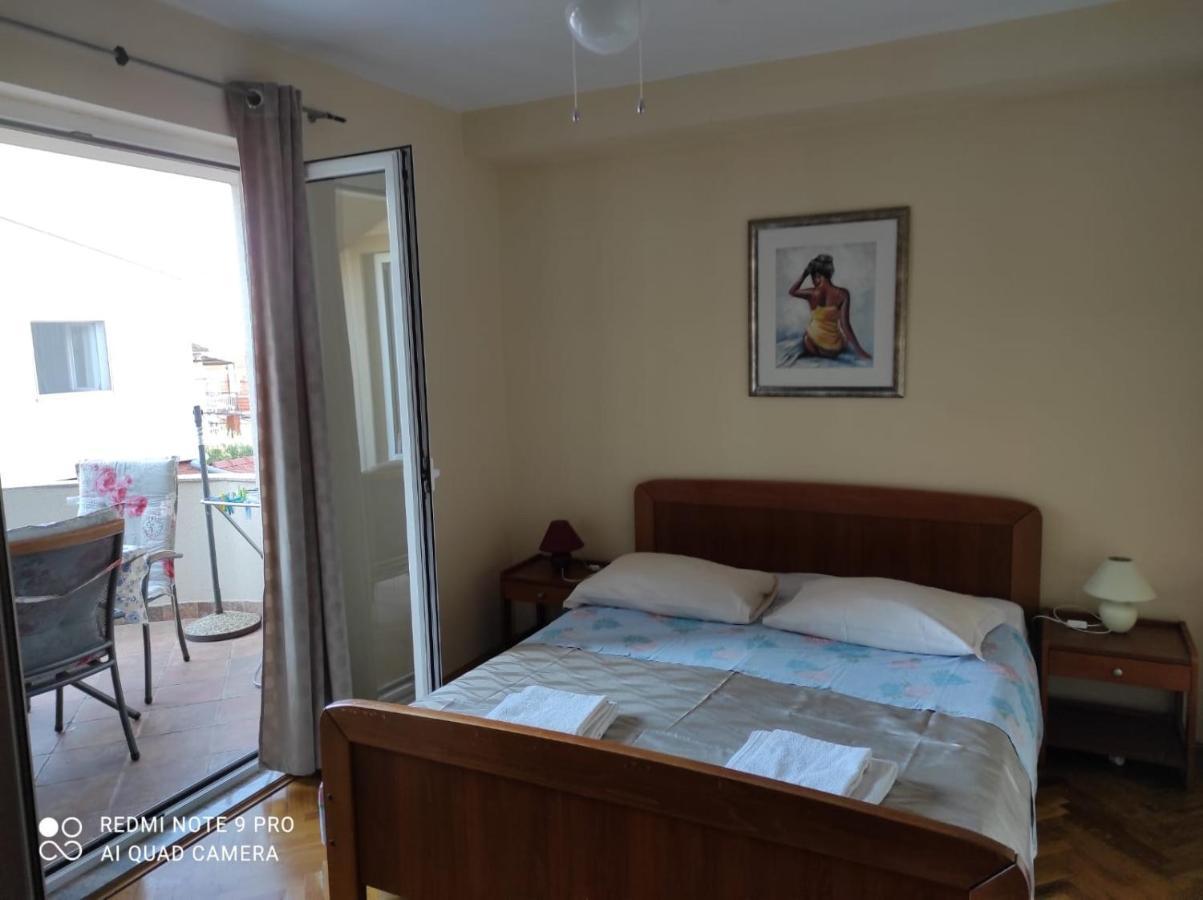 Apartments Iva Pakoštane Εξωτερικό φωτογραφία