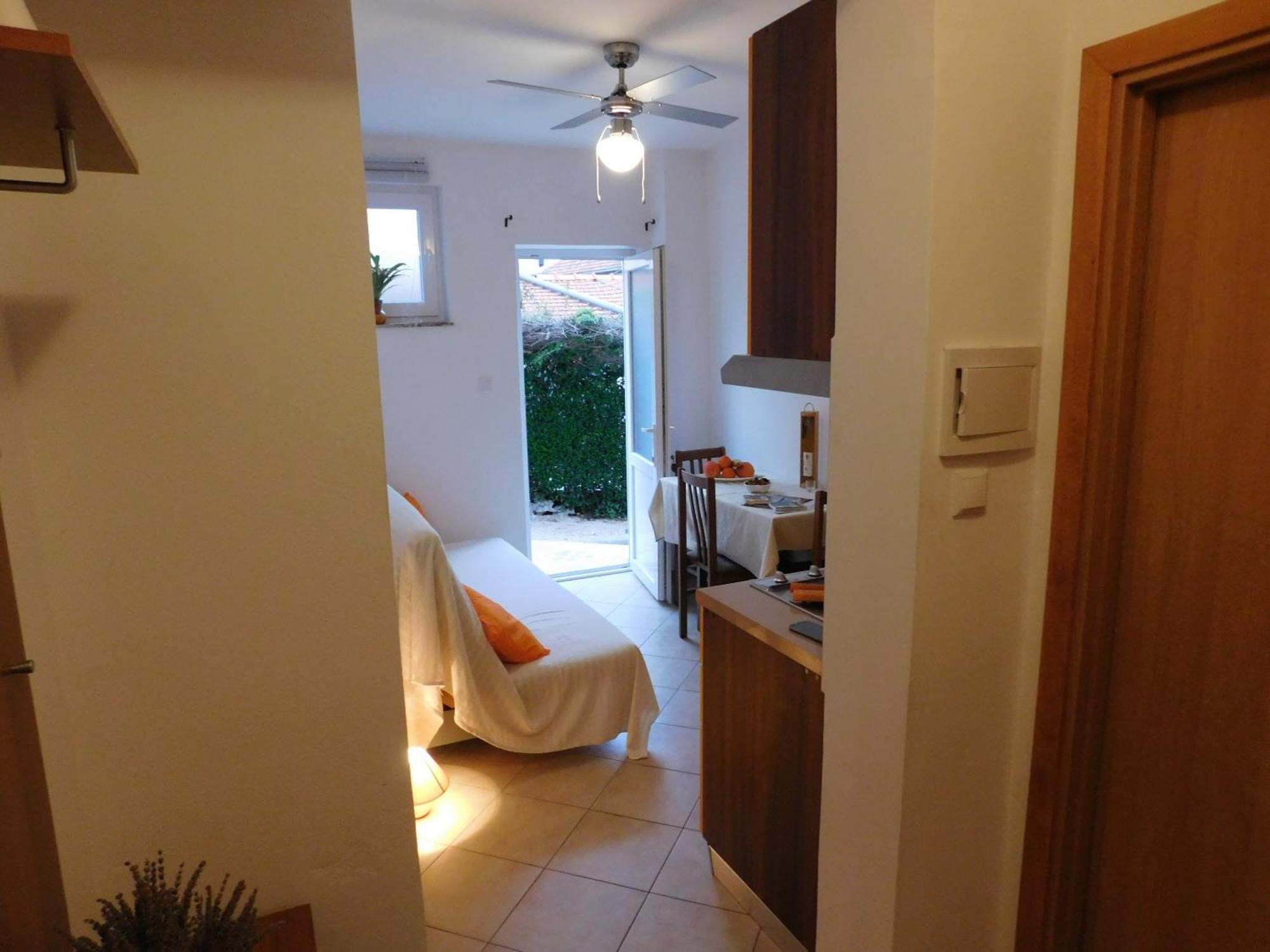 Apartments Iva Pakoštane Εξωτερικό φωτογραφία